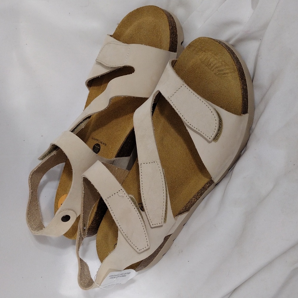 NWOB Plakton Nobuck Beige Jane Leather Memory Cushion Sandal Size Women's 11/42